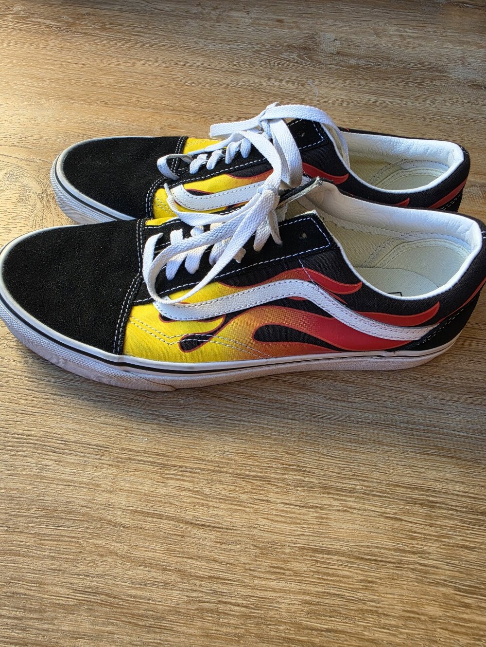 Vans Old Skool 'Flames' Sneakers Mens 10.5 Womens 12